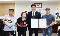 6·25 참전 故 신해신 용사 화랑무공훈장 70여 년 만에 전수